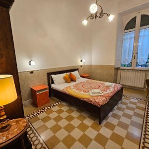 Kamer met een Queen Size Bed