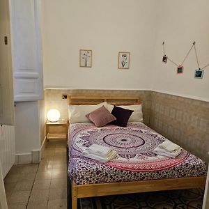 Kamer met een Queen Size Bed